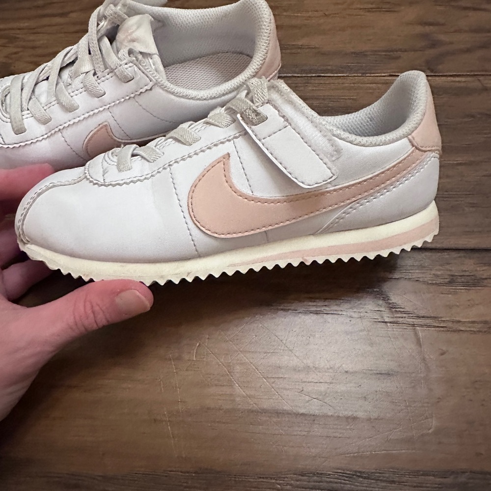 Nike Kids' Pink & White Cortez EasyOn Sneakers - Picture 2 of 7
